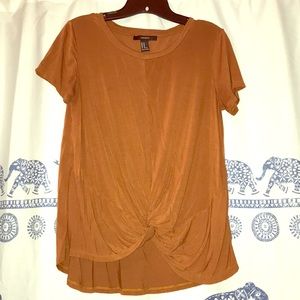 ⚡️FLASH SALE⚡️ Rust colored T-Shirt